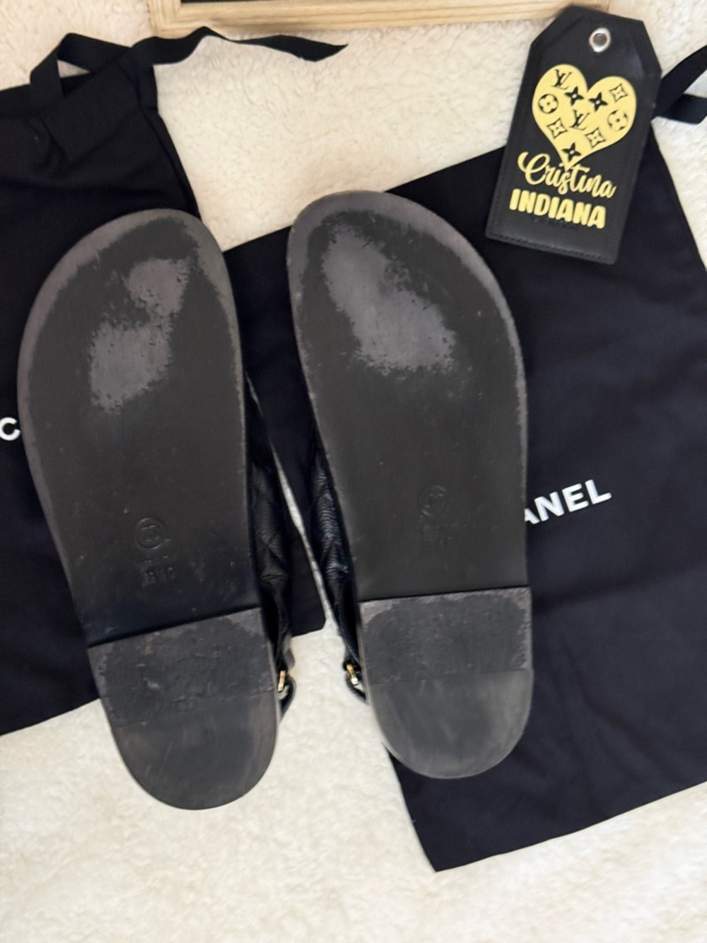CHANEL quilted Dad sandals with gold hardware - Picture 12 of 16